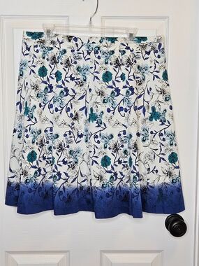 NWOT Cleo Flared Skirt A-Line White Teal Navy Floral Print Women's Size 14P
